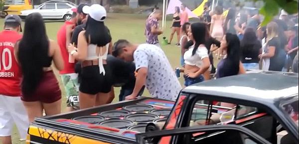  FESTA CHEIO DE MULHERES E SOM AUTOMOTIVO